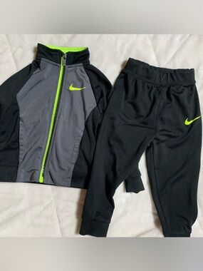 Nike Kids Set